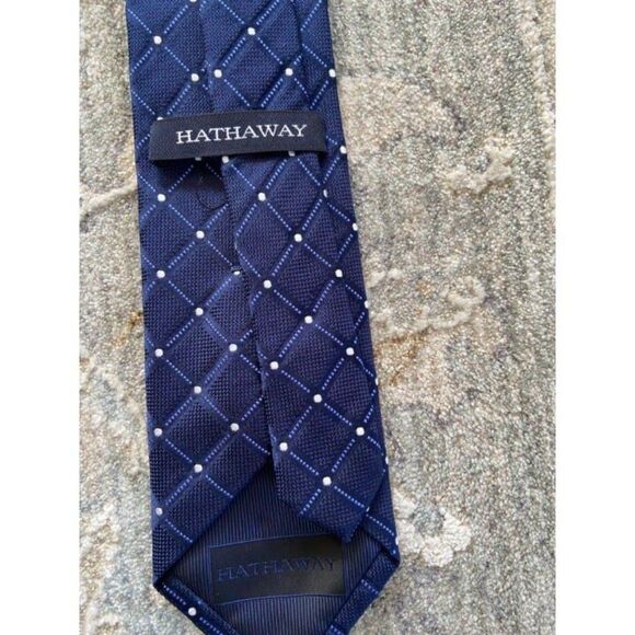 Set of 4 Neckties (Red, Blue, and Silver) - Picture 4 of 6